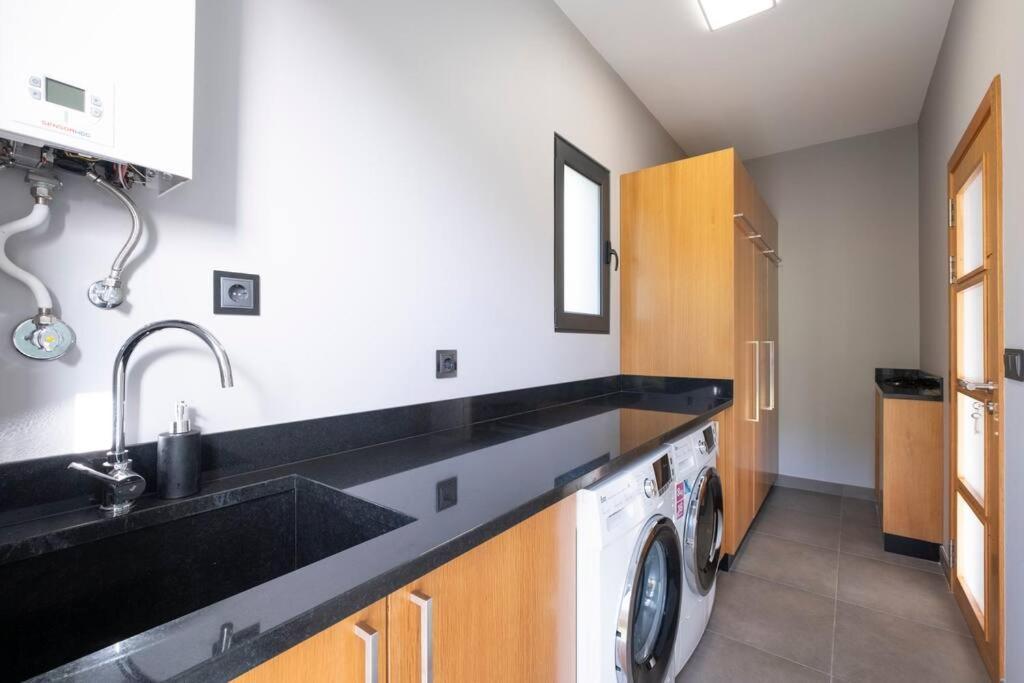 Yuri Big House Villa Ribeira Brava Ngoại thất bức ảnh